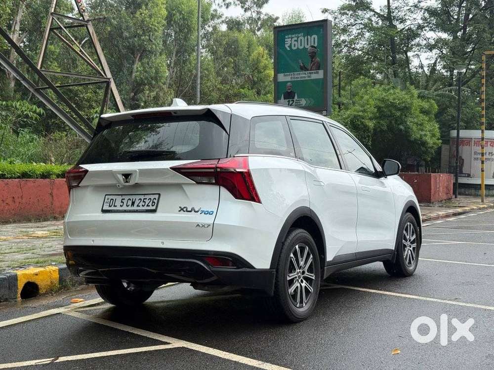 Mahindra Xuv700 2.0 Ax 7 Petrol At Str, 2024, Petrol
