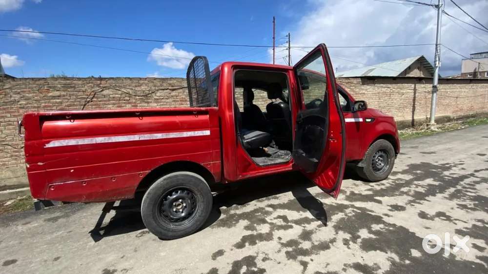 Mahindra Imperio 2018