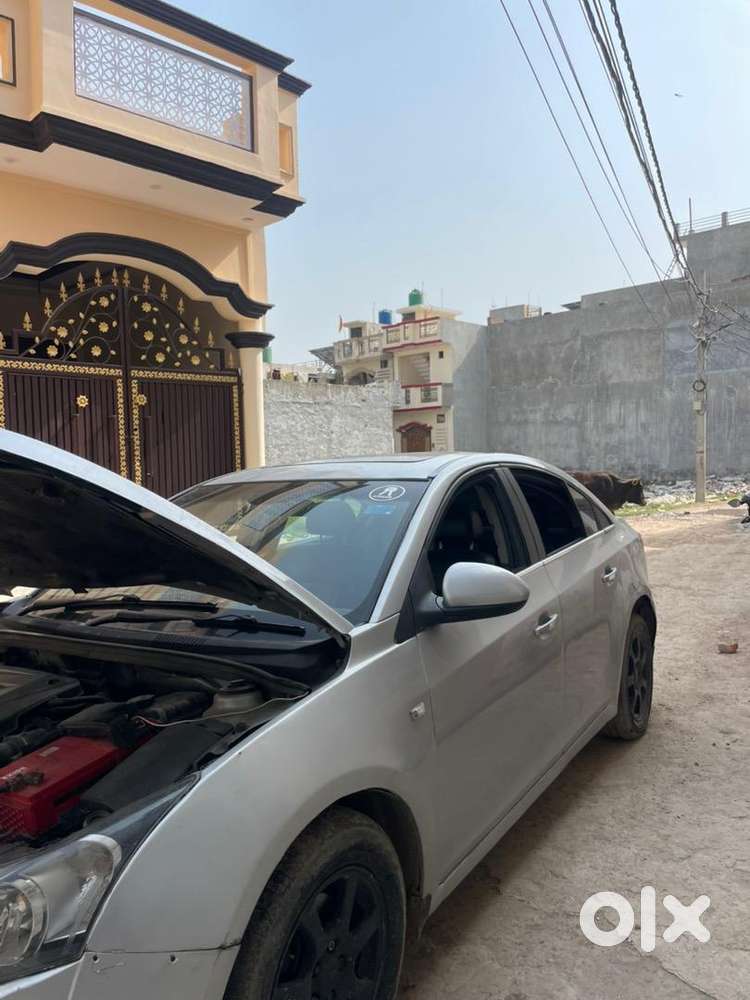 Chevrolet Cruze 2013 Diesel 60000 Km Driven