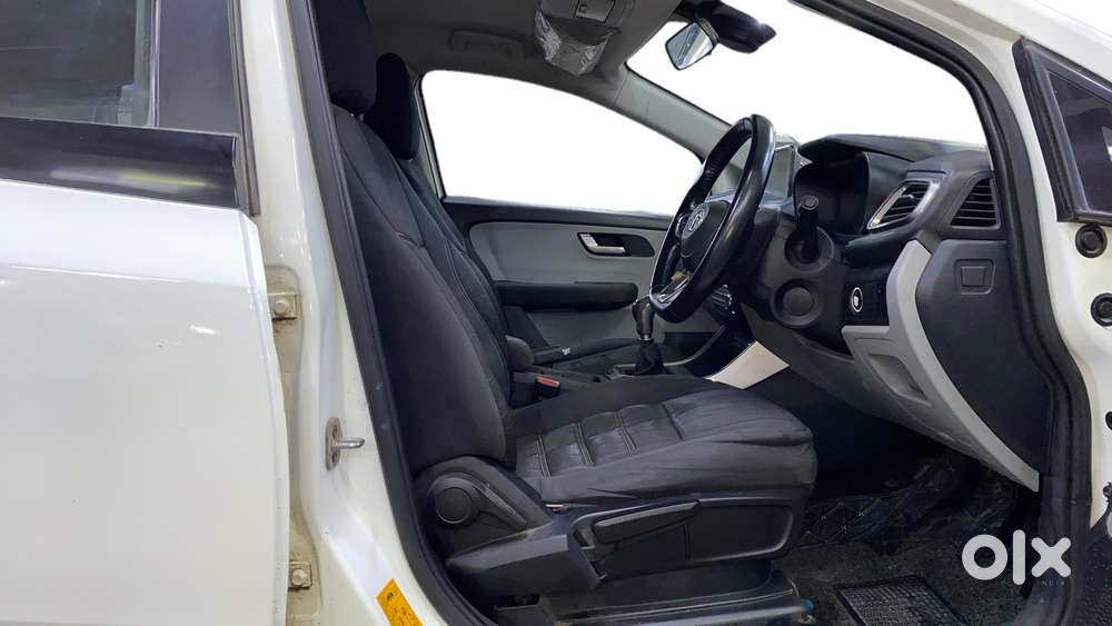 Tata Altroz Xz, 2021, Petrol