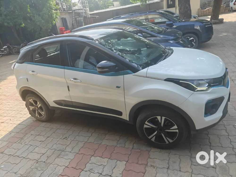 Tata Nexon Ev Max 40kw Xz+ 2022
