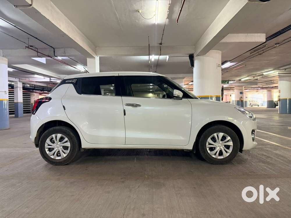 Maruti Suzuki Swift Vxi 2021