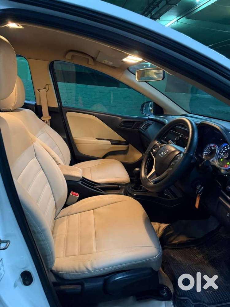 Honda City 1.5 Sv I-vtec Mt, 2020, Petrol