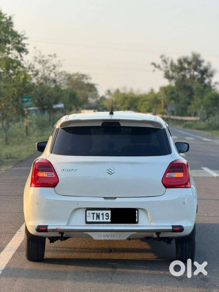 Maruti Suzuki Swift 2018 Vxi, 2023, Petrol