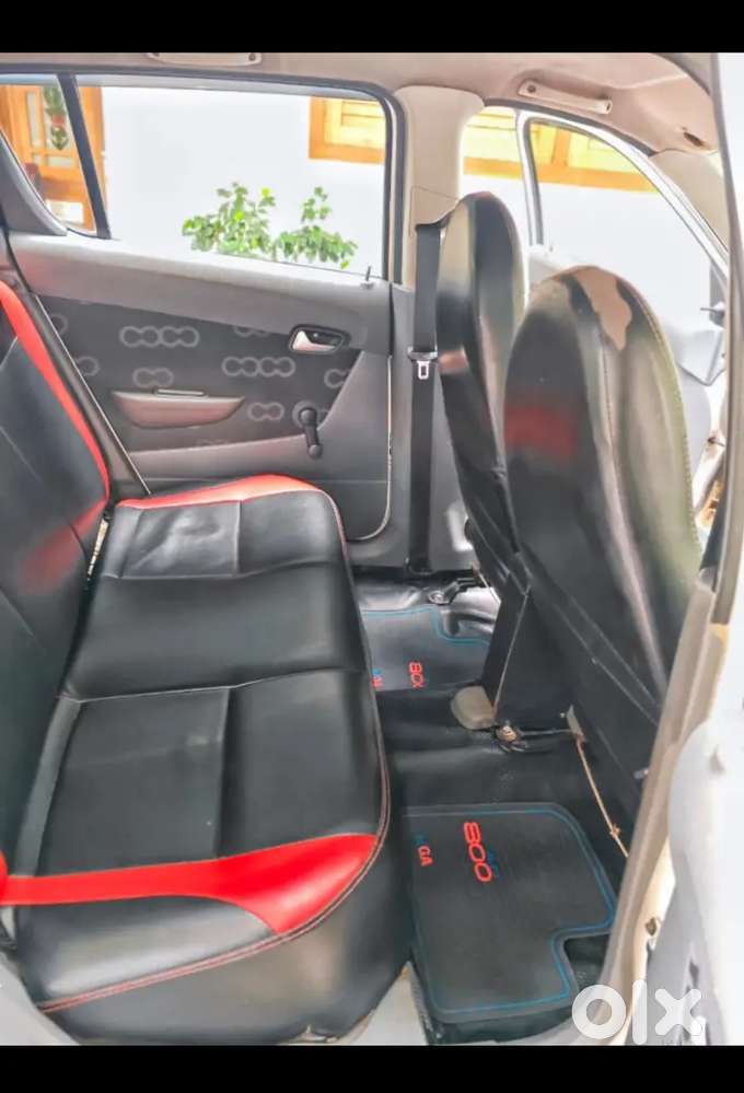 Air Condition
2 New Tyres
Music System
2 Door Power Window
Alloy Wheel
