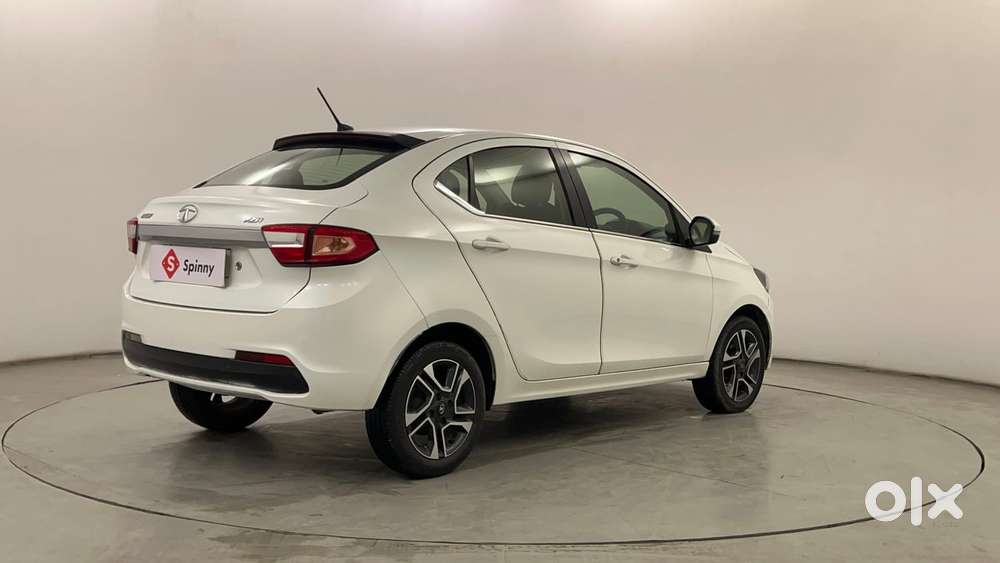 Tata Tigor Xza, 2018, Petrol