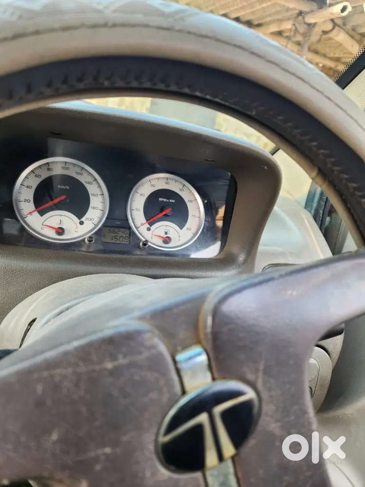 Tata Indigo Cs Cng & Hybrids 68000 Km Driven