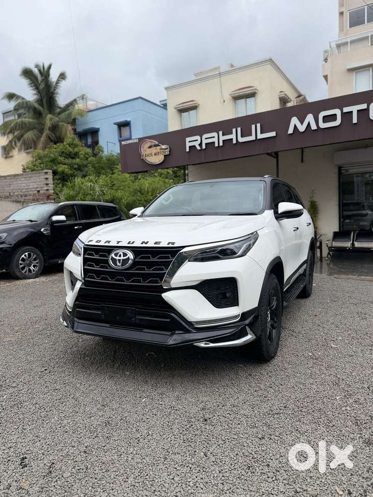 Toyota Fortuner Leader Edition (at), 2024, Diesel
