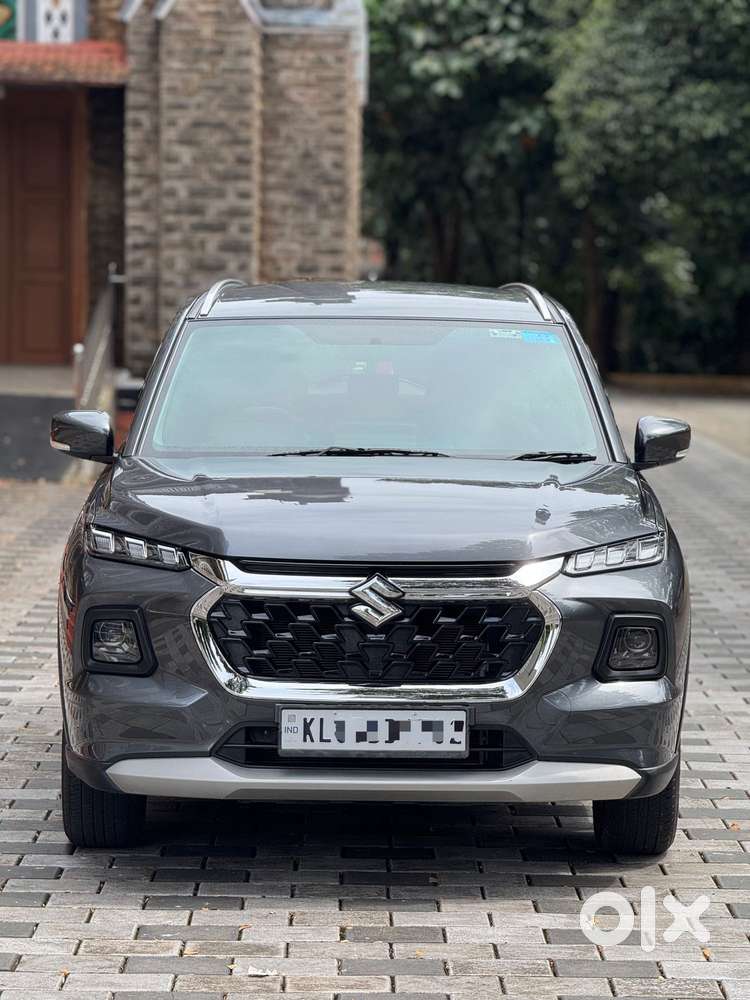 Maruti Suzuki Grand Vitara 1.5 Delta Smart Hybrid At, 2025, Petrol