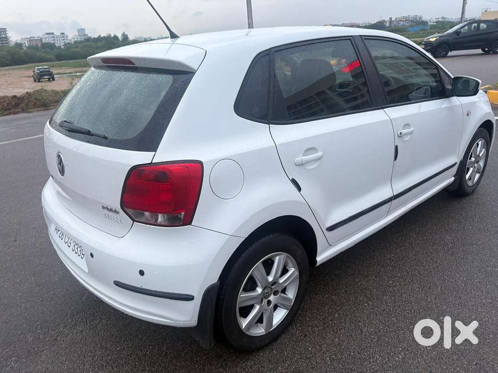 Volkswagen Polo Petrol Highline 1.6l, 2011, Petrol