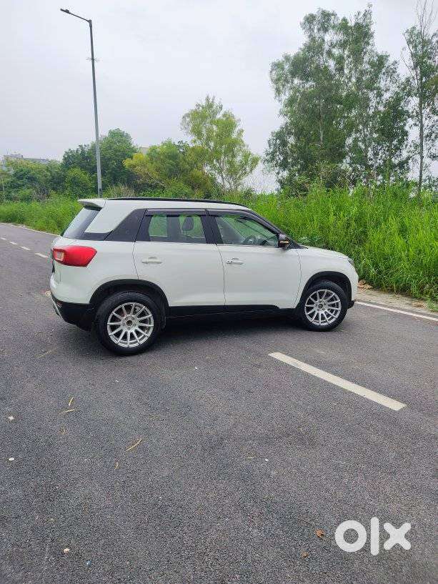 Maruti Suzuki Brezza 1.5 Vxi Smart Hybrid, 2022, Petrol