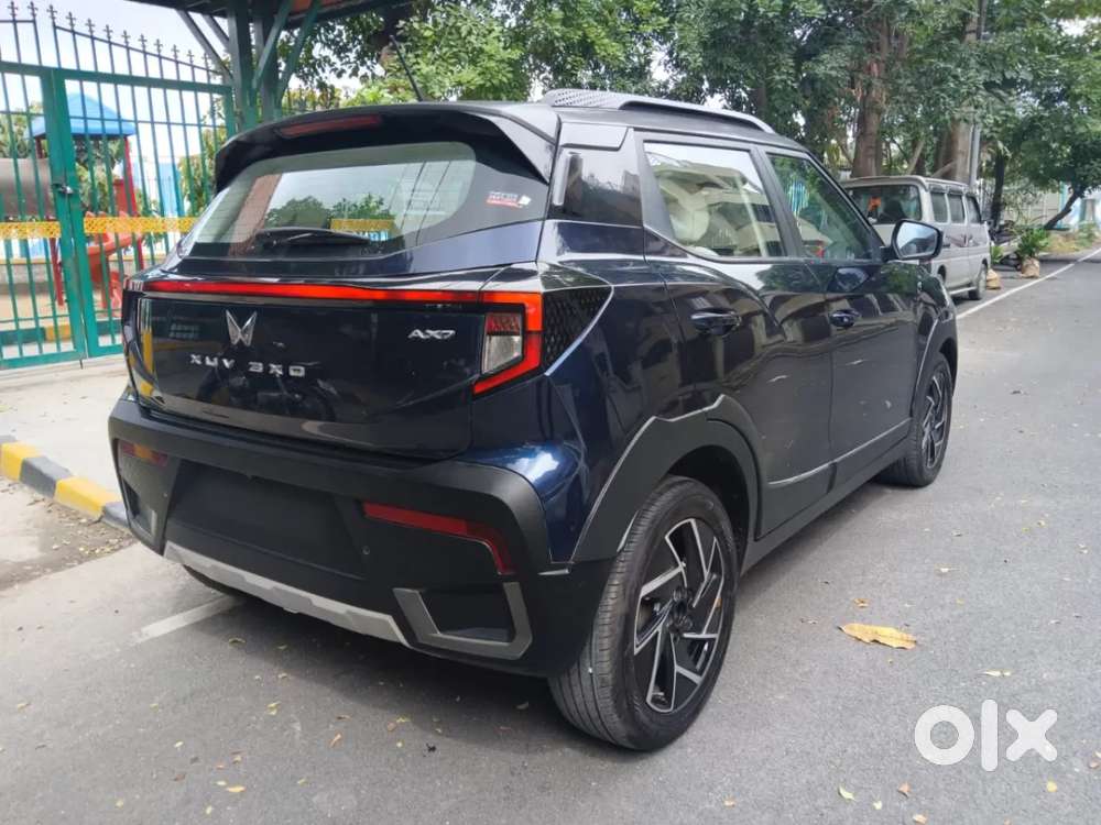 Mahindra Xuv 3xo Ax7l 1.2 Petrol At (pg), 2024, Petrol