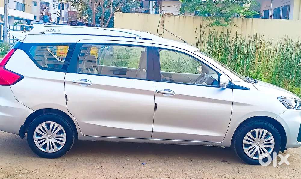 Well Maintained, Brand New Maruti Suzuki-ertiga -vxi(o) C.n.g/petrol