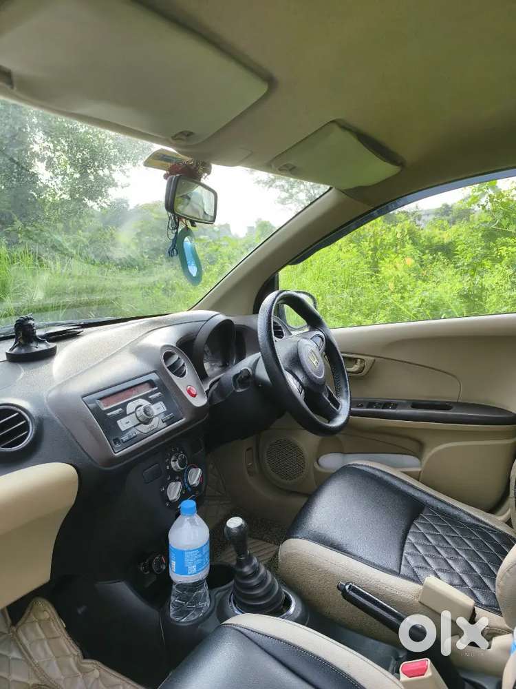 Well-maintained Honda Brio Petrol (manual) 2013,