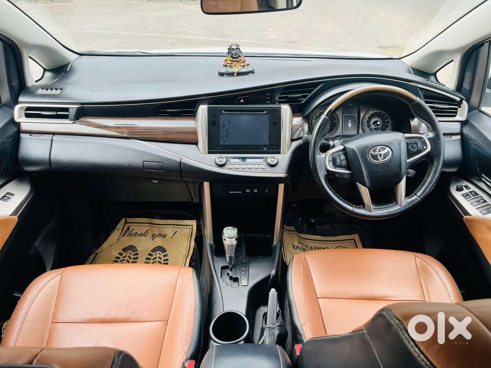 Toyota Innova Crysta 2.8z Automatic, 2017, Diesel