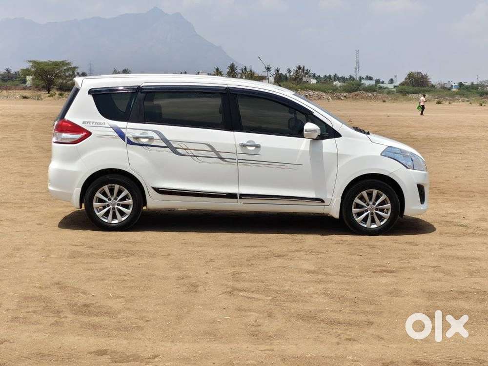 Maruti Suzuki Ertiga Zxi Plus , 2015, Petrol