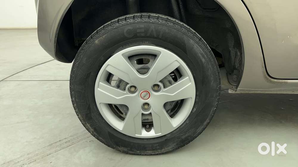 Datsun Redigo T Option, 2017, Petrol