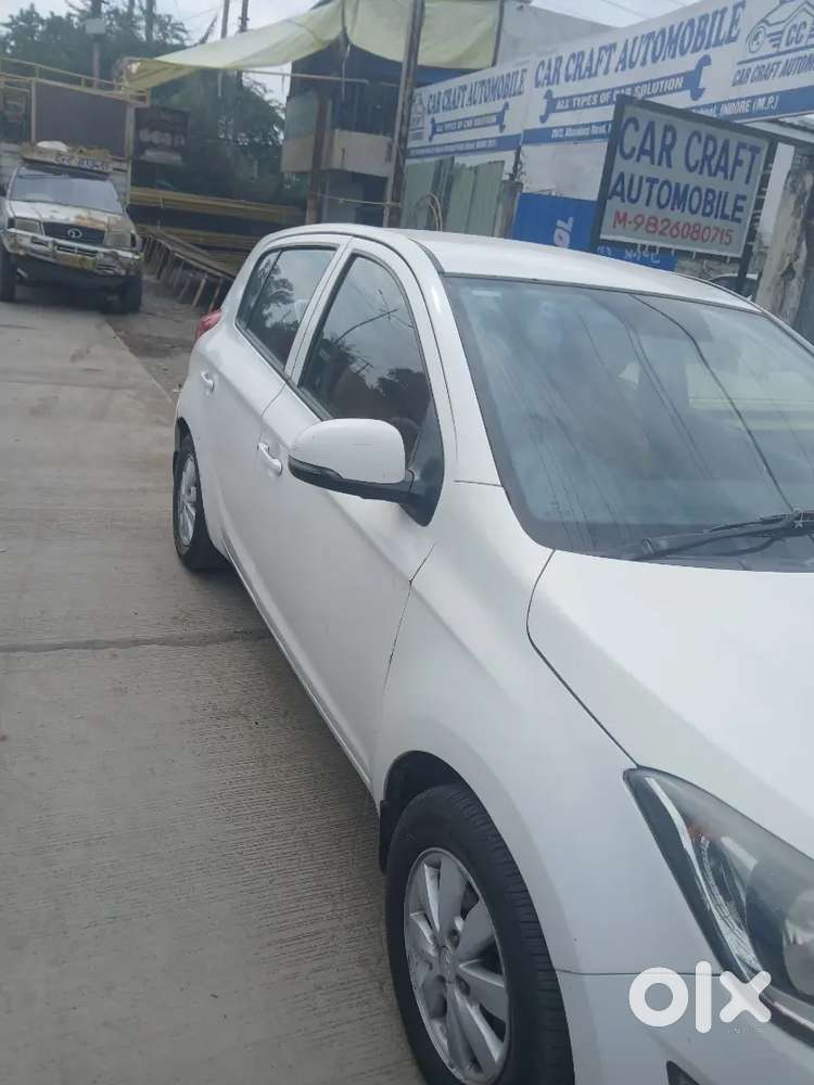 Hyundai I20 Spotz 2013 Year