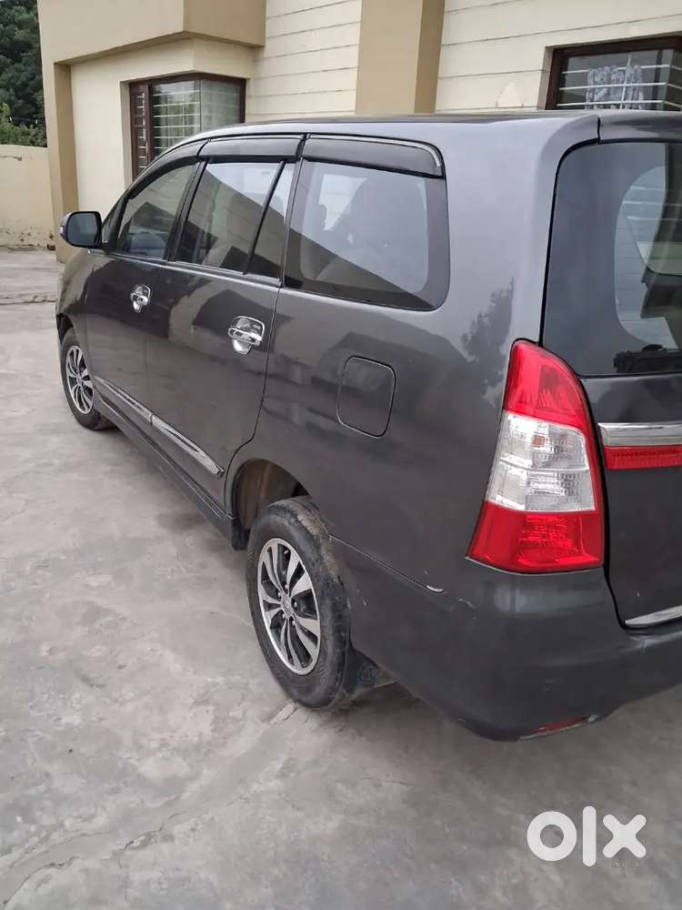 Toyota Innova V 7 Str 2015 Diesel Manual