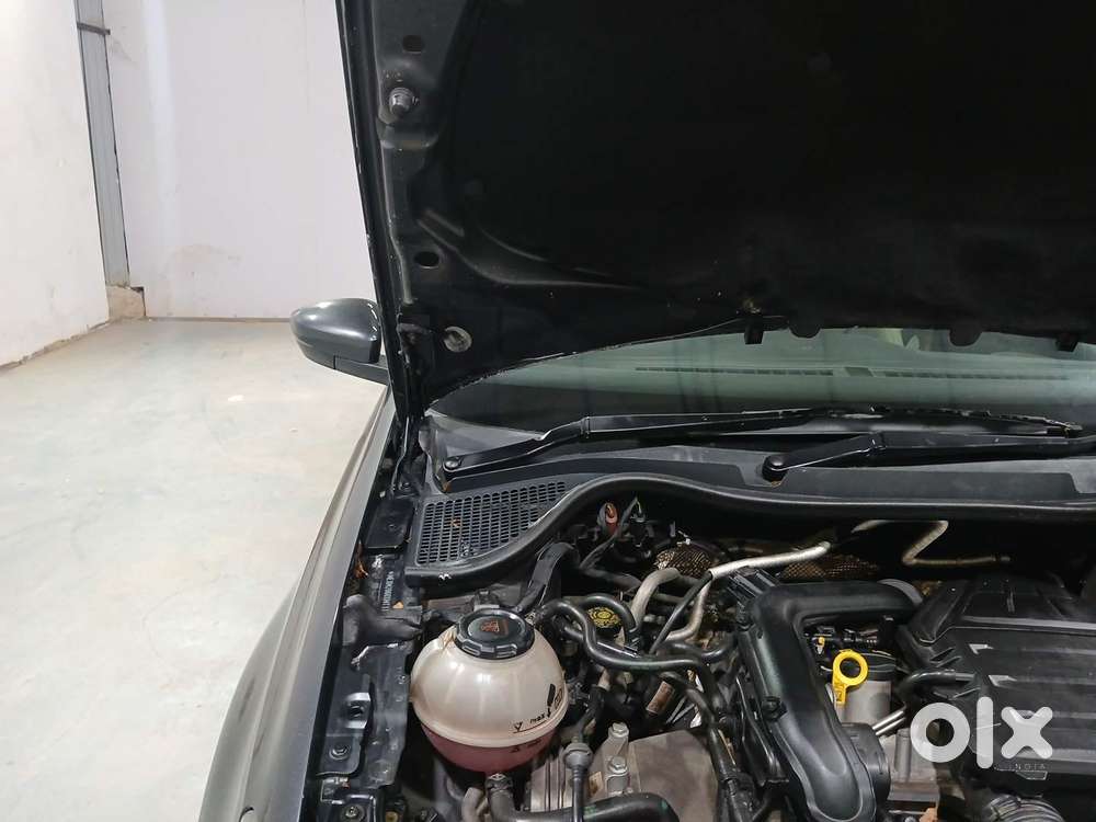 Volkswagen Vento 1.6 Highline, 2020, Petrol