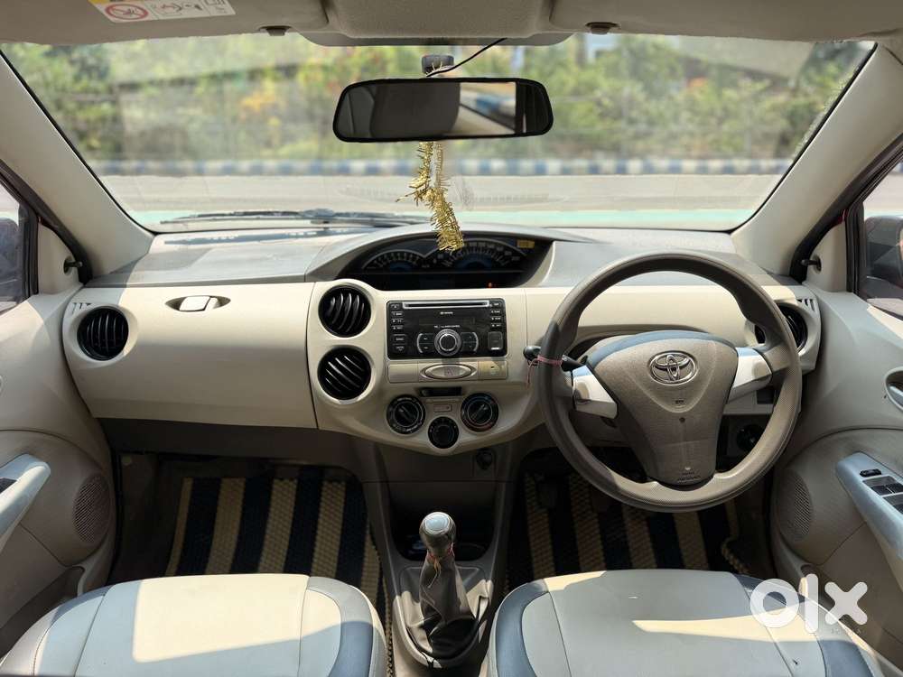 Toyota Etios Liva 2014-2016 V, 2015, Petrol