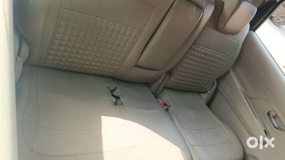 Maruti Suzuki Ertiga 2023 Variant Vxi Cng