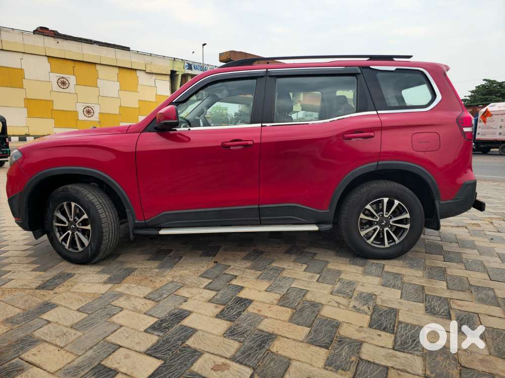 Mahindra Scorpio N Z4 Petrol Mt 7 Str, 2024, Petrol