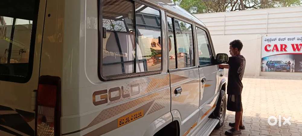 Tata Sumo Gold 2018 .5+1 Seating Capacity