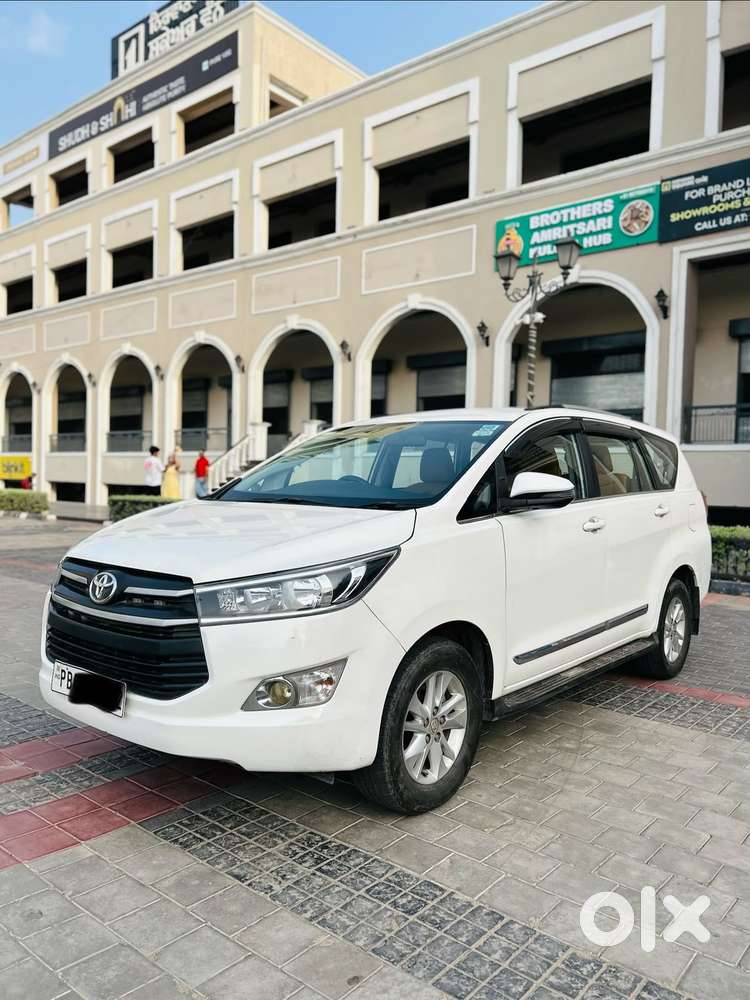 Toyota Innova Crysta 2.4 G Mt, 2020, Diesel