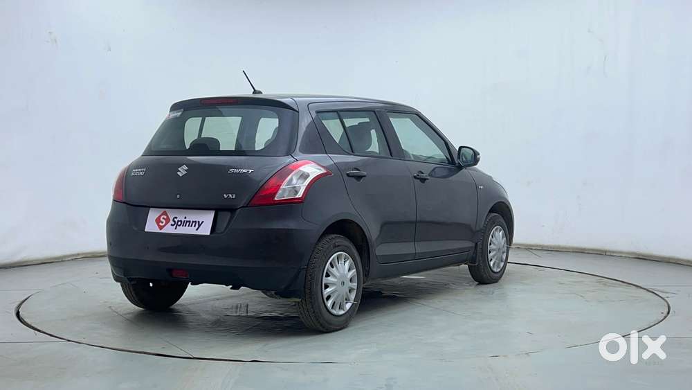 Maruti Suzuki Swift Vvt Vxi, 2017, Petrol