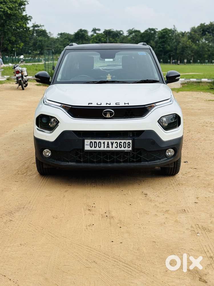 Tata Punch Creative Flagship Dual Tone Mt, 2024, Petrol