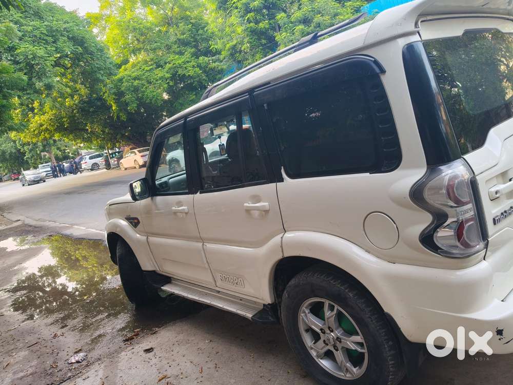 Mahindra Scorpio S4 Plus, 2017, Diesel