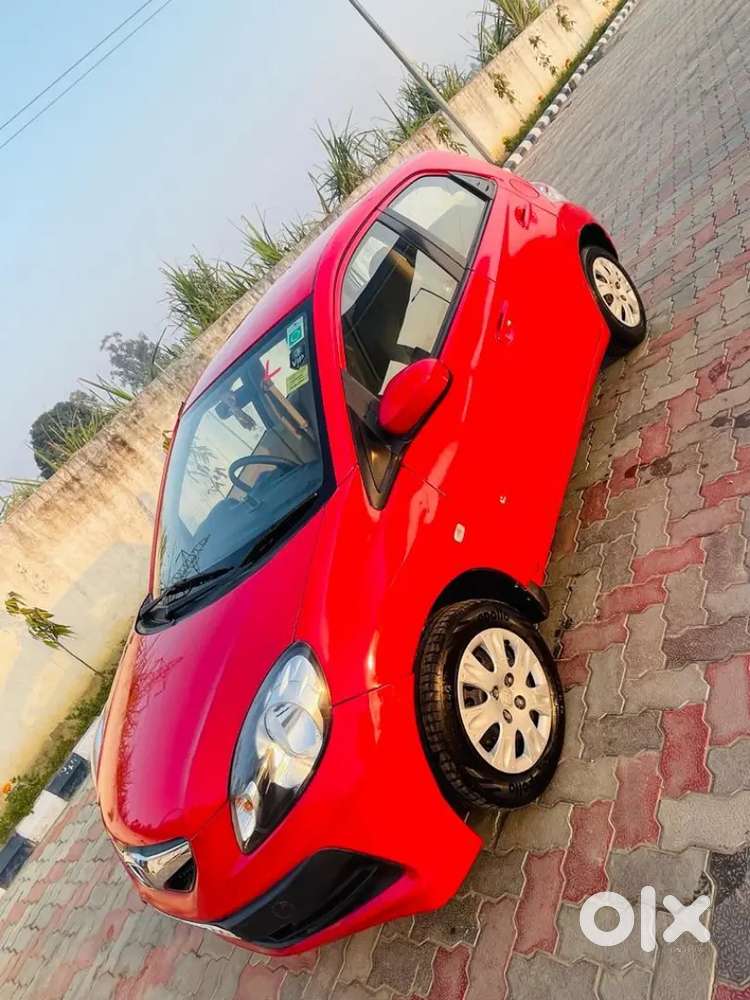Honda Brio 2014 Petrol Well Maintained