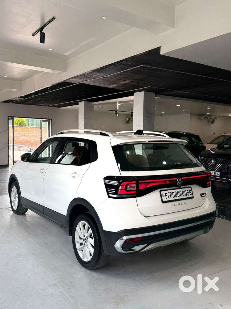Volkswagen Taigun 1.0 Tsi Highline At, 2022, Petrol