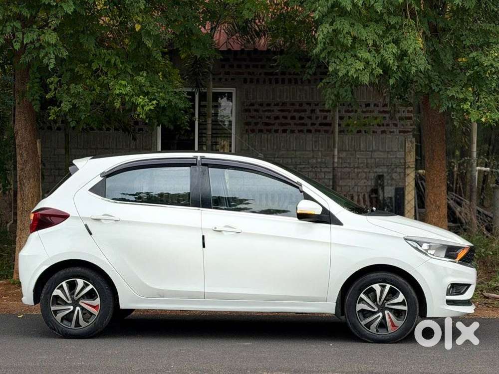 Tata Tiago, 2020, Petrol