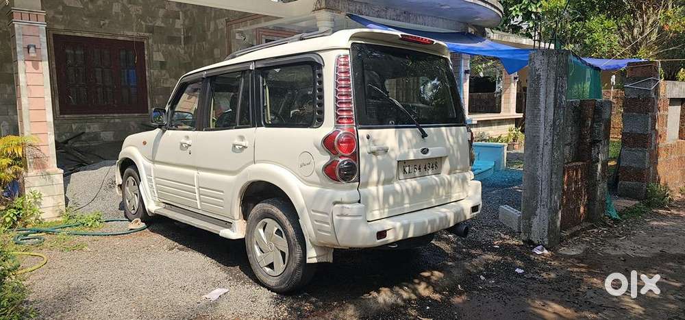 Mahindra Diesel Car 2006