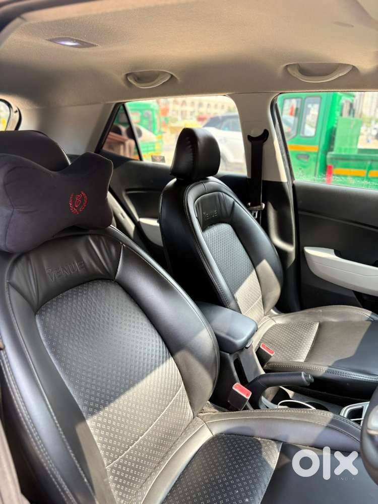 Hyundai Venue Diesel 2023