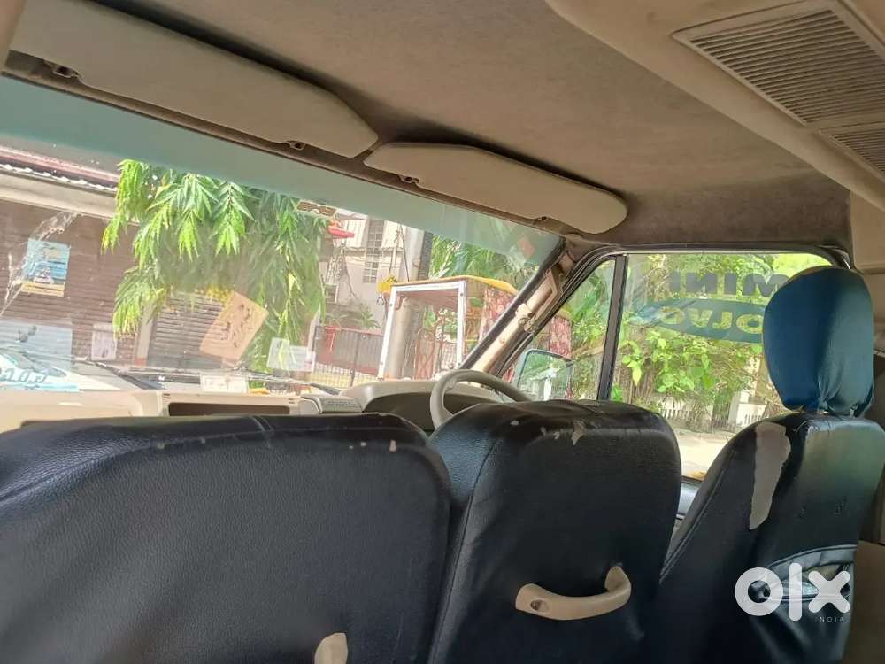 Tata Winger 13 Seater Ac
