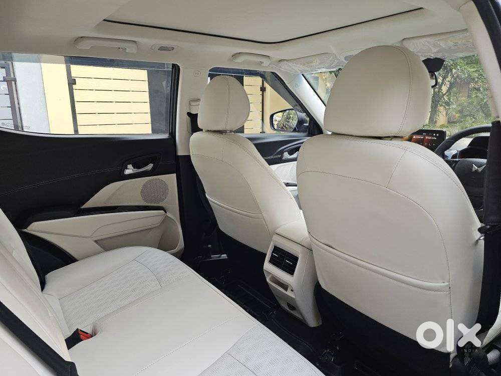 Mahindra Xuv 3xo Ax7l Diesel Mt, 2025, Diesel