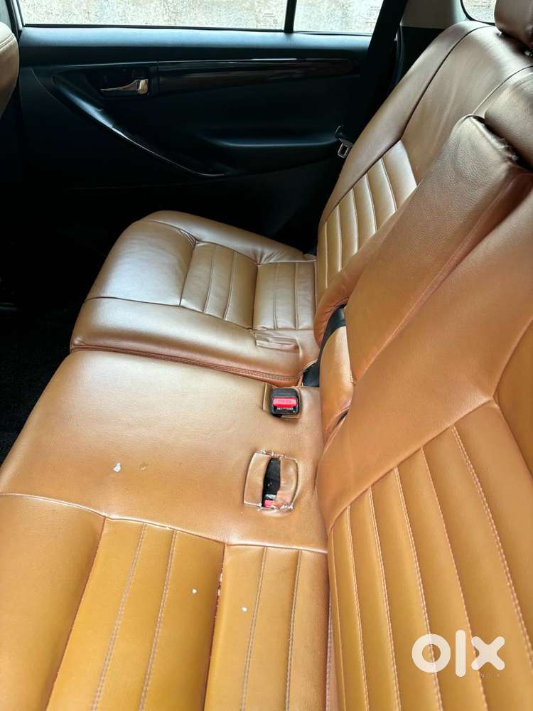 Toyota Innova Crysta 2019 Diesel Well Maintained