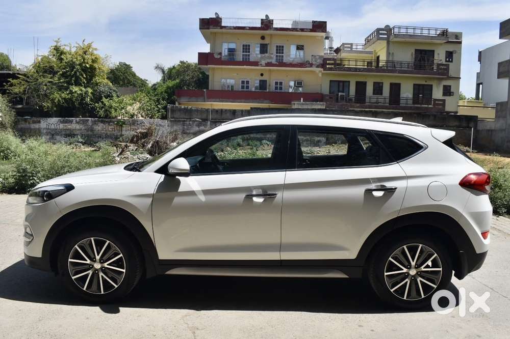 Hyundai Tucson 2.0 Gl 2wd Petrol At, 2017, Petrol