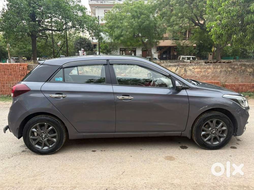 Hyundai I20 (sportz) 2019 Petrol And Cng Fitted