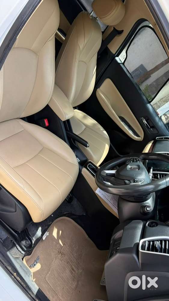 Showroom Trac