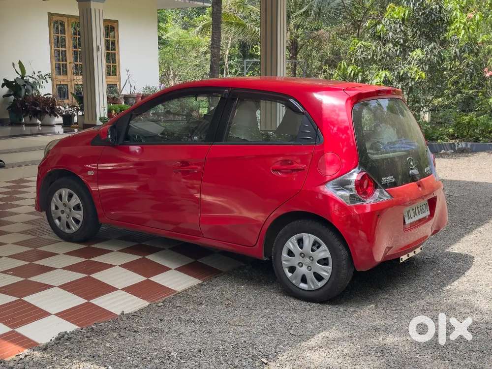 Honda Brio 2012 Petrol Well Maintained