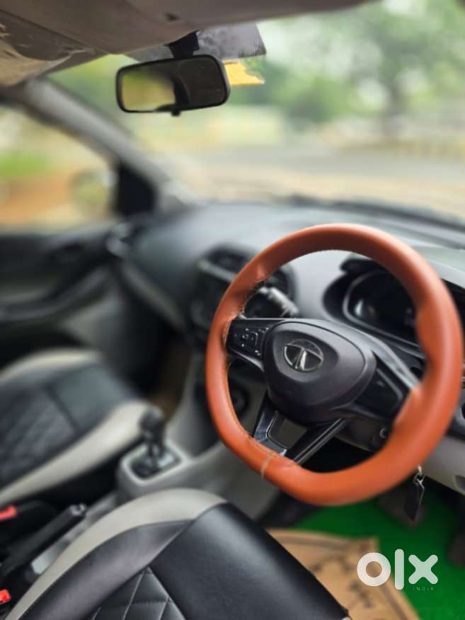 Tata Tiago 1.2 Revotron Xta, 2024, Petrol