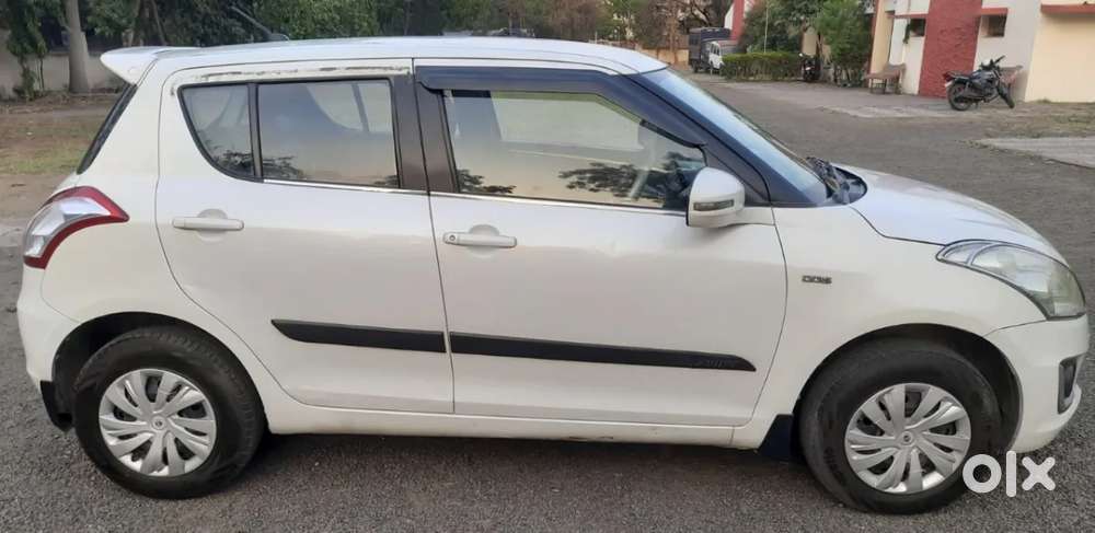 Maruti Suzuki Swift Vdi Bs Iv, 2015, Diesel