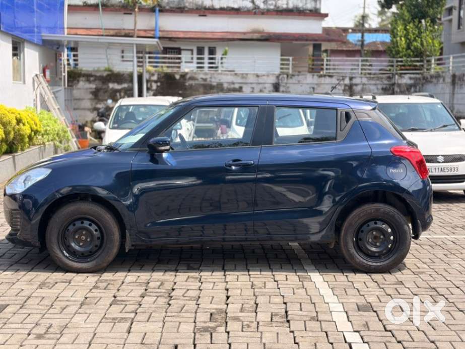 Maruti Suzuki Swift Vxi Ags, 2021, Petrol