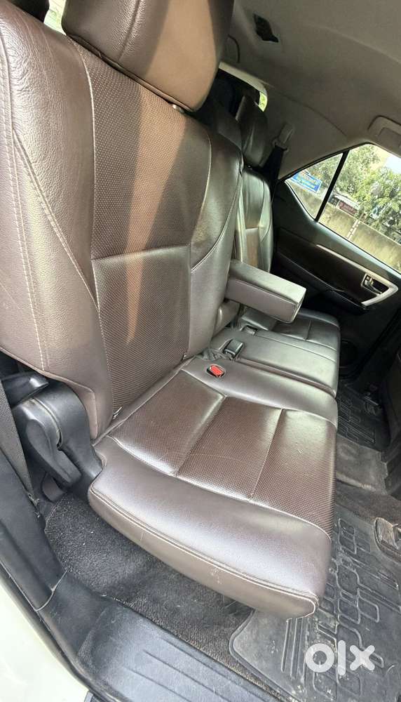 Toyota Fortuner 4x2 At 2.8 Diesel, 2019, Diesel