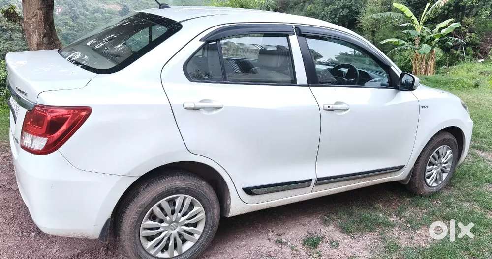 Maruti Suzuki Dzire 2018 Petrol 100000 Km Driven