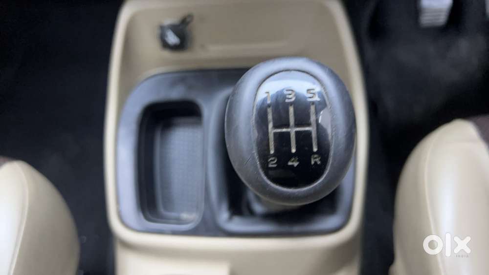 Mahindra Tuv 300 T4 Plus, 2018, Diesel